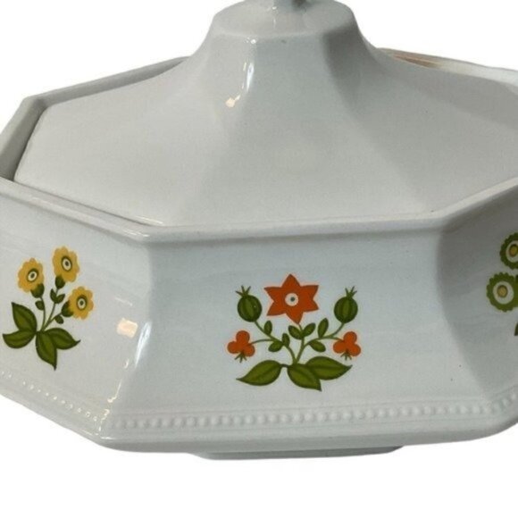Heritage Posy By Johnson Brothers Covered Vegetable Dish With Handles England - Picture 9 of 14
